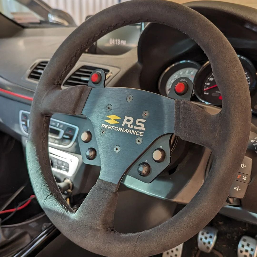 Renaultsport 2+4 Button Race Style Cruise Control & Horn Panel