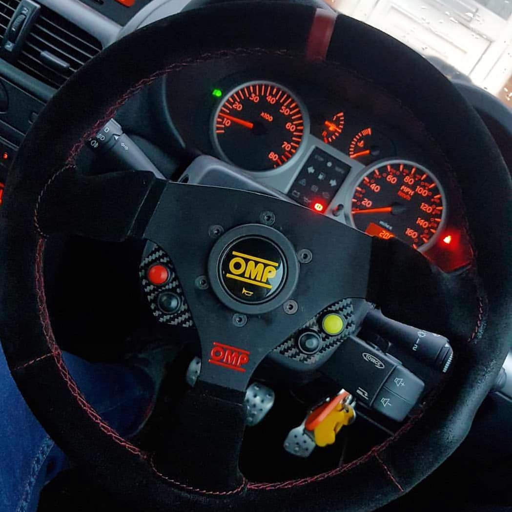 Renaultsport 4 Button Cruise Control Panel